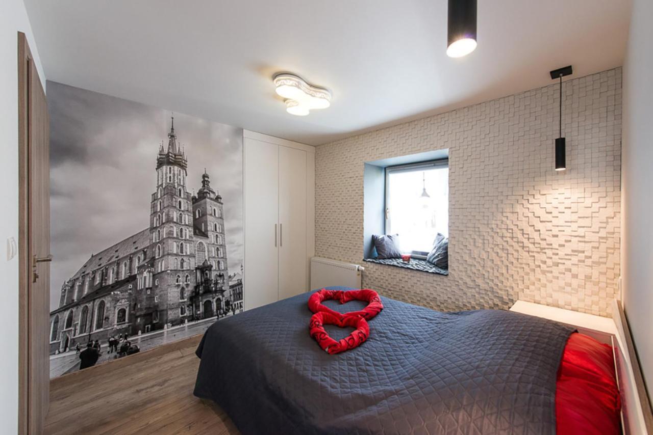 Cozy And Large 62 M2 Apartment With Air Conditioning, Old Town Cracovia Esterno foto