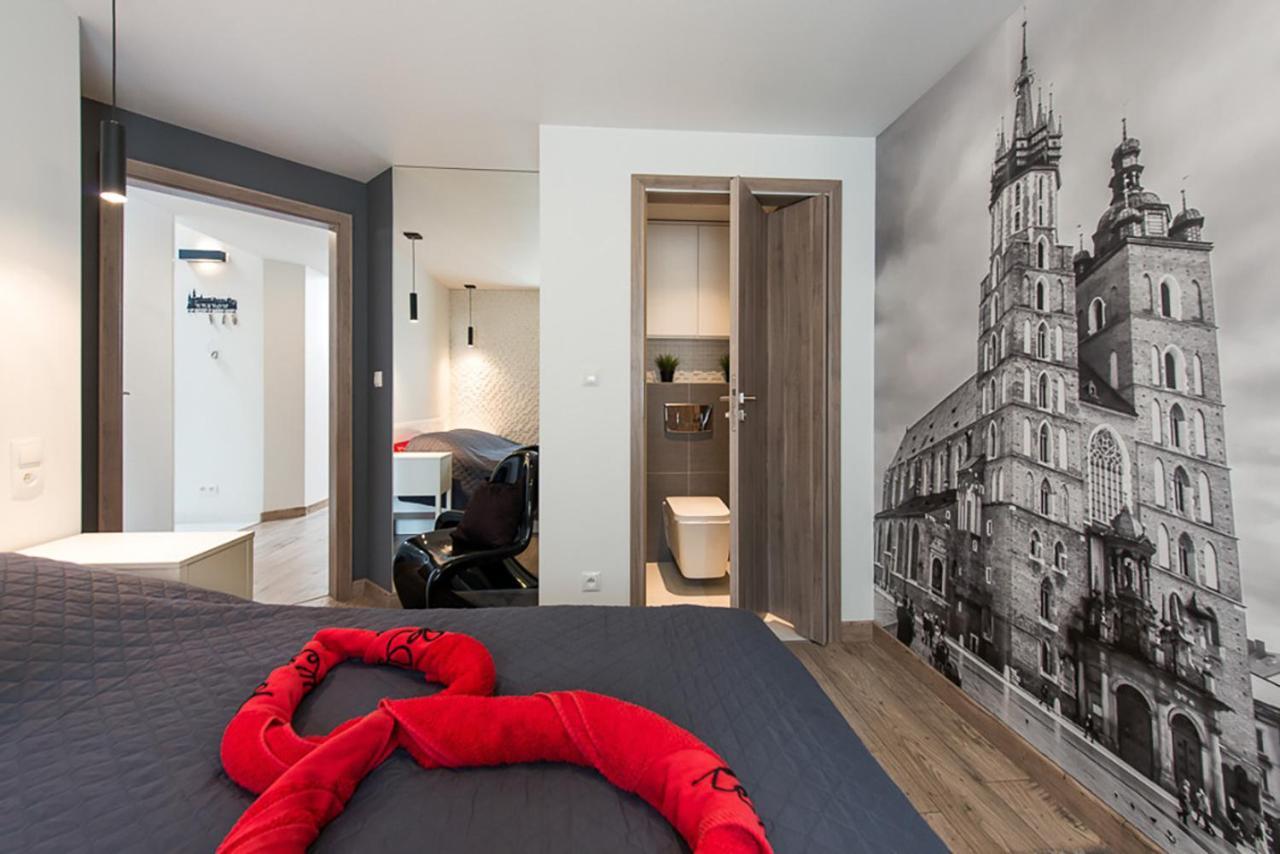 Cozy And Large 62 M2 Apartment With Air Conditioning, Old Town Cracovia Esterno foto